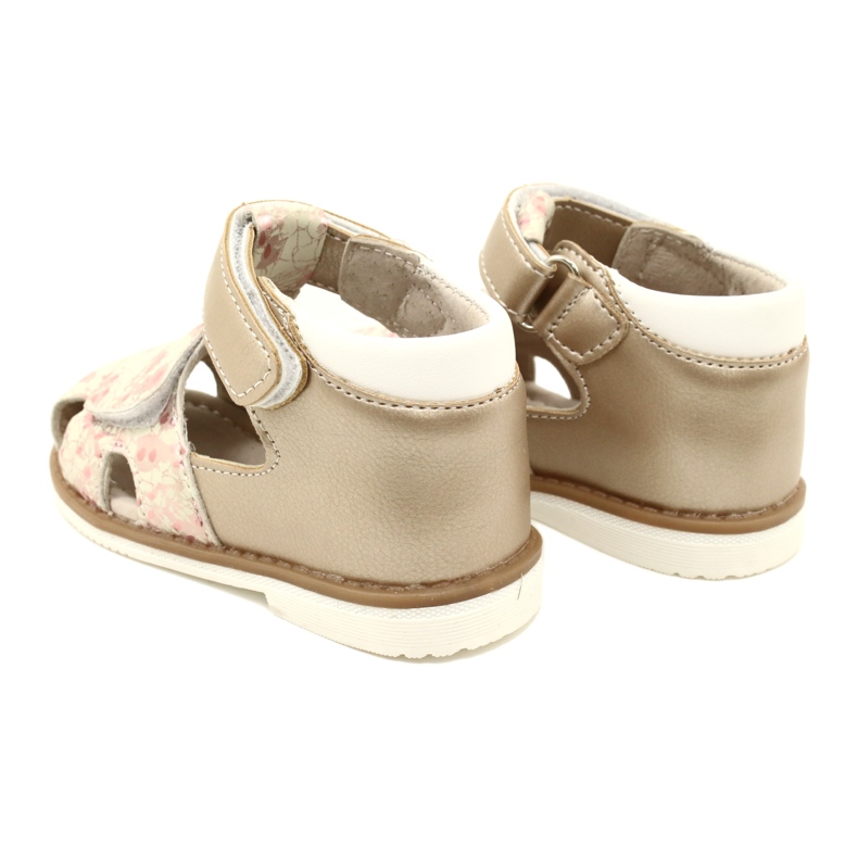 Evento Szandál lányok aranysárga 4