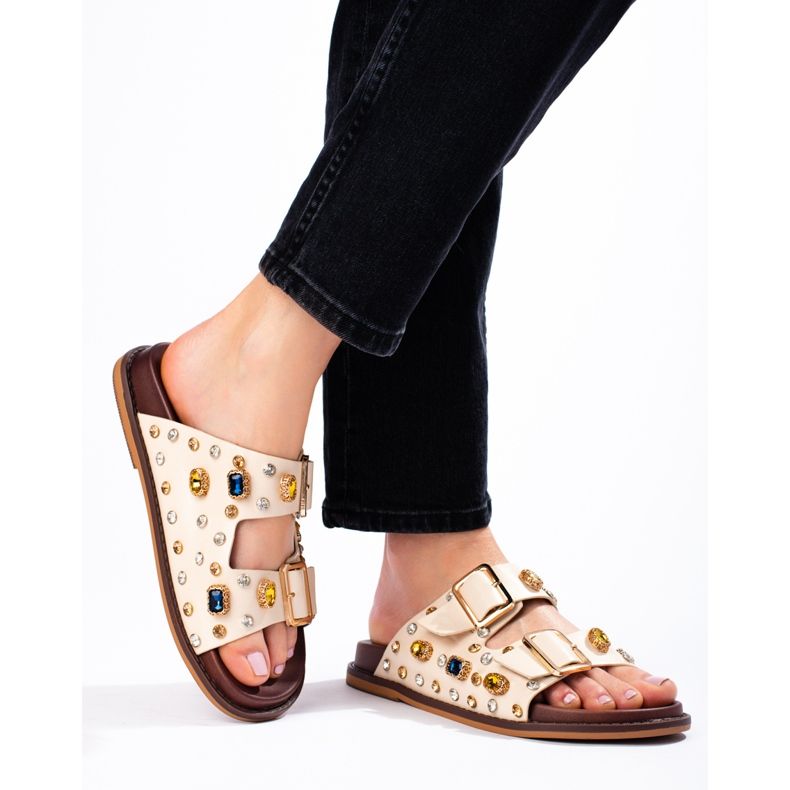 Seastar Divatos papucsok kristályokkal bézs 2