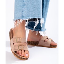 Goodin Kényelmes papucs csatokkal bézs 1