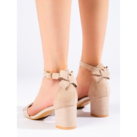 W. Potocki Bézs és arany szandál masnival a Potockitól 2