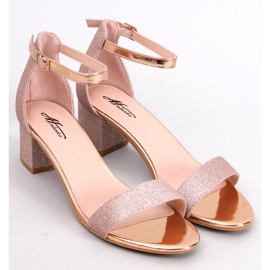 Costello Champagne sarkú szandál aranysárga 1