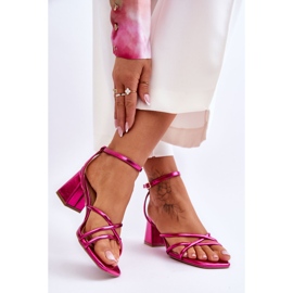 Divatos Fuchsia Felisa magassarkú szandál rózsaszín 2