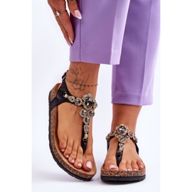 FB2 Flip papucsok Parafa Platformon Fekete Naomi 1