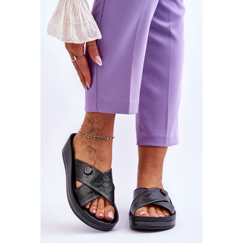 Vinceza Női Platform papucs díszítéssel, fekete Brooklyn 1