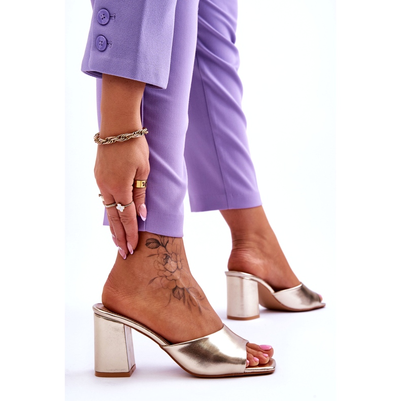 Női bőr klasszikus flip-flop fémes arany aranysárga 3