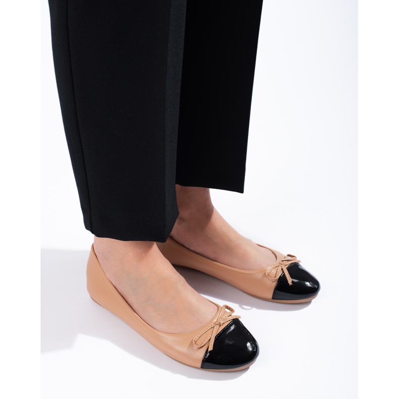 Női balerinák masnival Shelovet beige bézs 1