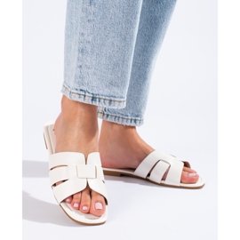 Klasszikus női papucs fehér Shelovet 1