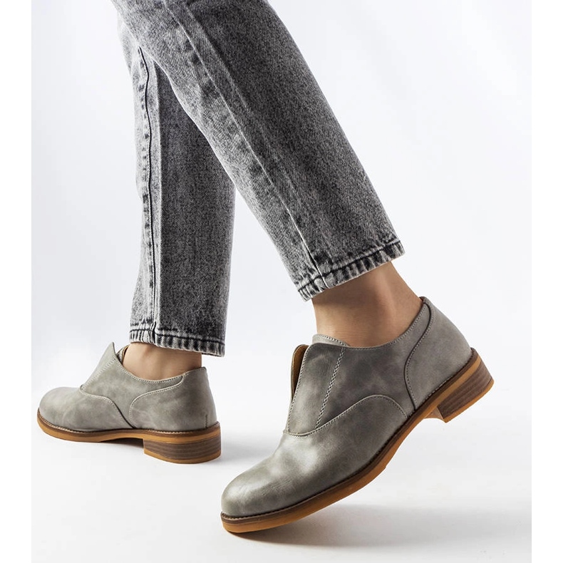 Szürke cipő LS5379 1