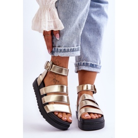 FM1 Szandál Egy Masszív Platformon Arany Lisszabon aranysárga 1