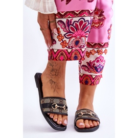 FG1 Klasszikus lapos sarkú fekete Marlene 1