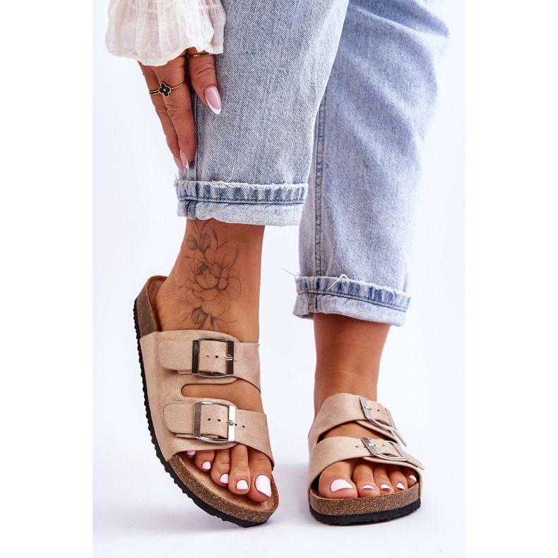 FB1 Női bebújós papucs bézs Destino 1