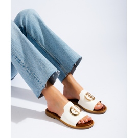 Női elegáns Shelovet fekete papucs 2