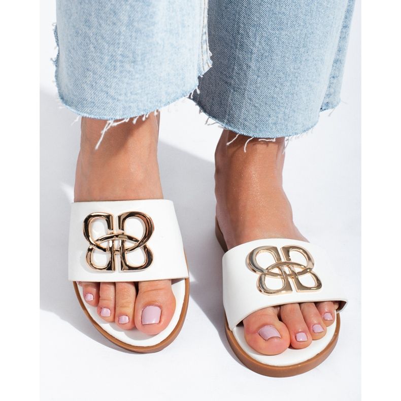 Klasszikus női papucs fehér Shelovet 1