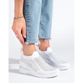 Shelovet Fehér textil ék alakú tornacipő 1