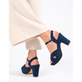 Sötétkék sarkú szandál a Shelovet márkától 1