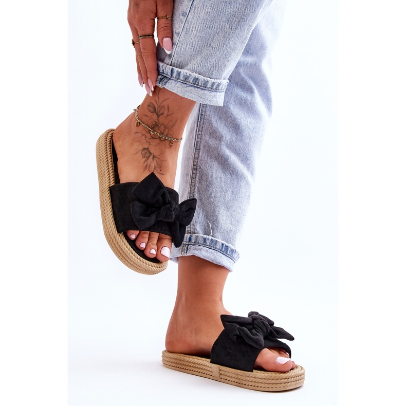 FK1 Női velúr papucs masnival, fekete kerítéssel 1