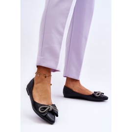 WS1 Elegáns balerinák masnival és fekete ékszerekkel egyszer 1